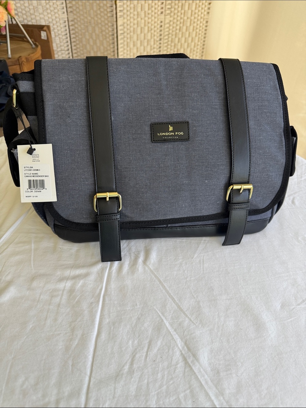 London Fog Gray and Black Men’s Messenger Bag